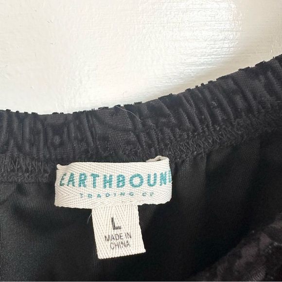 Black velvet cut out flares - Picture 4 of 5